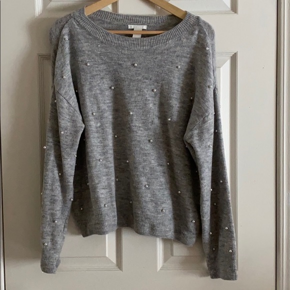Grey sweater with small pearls - Picture 1 of 4